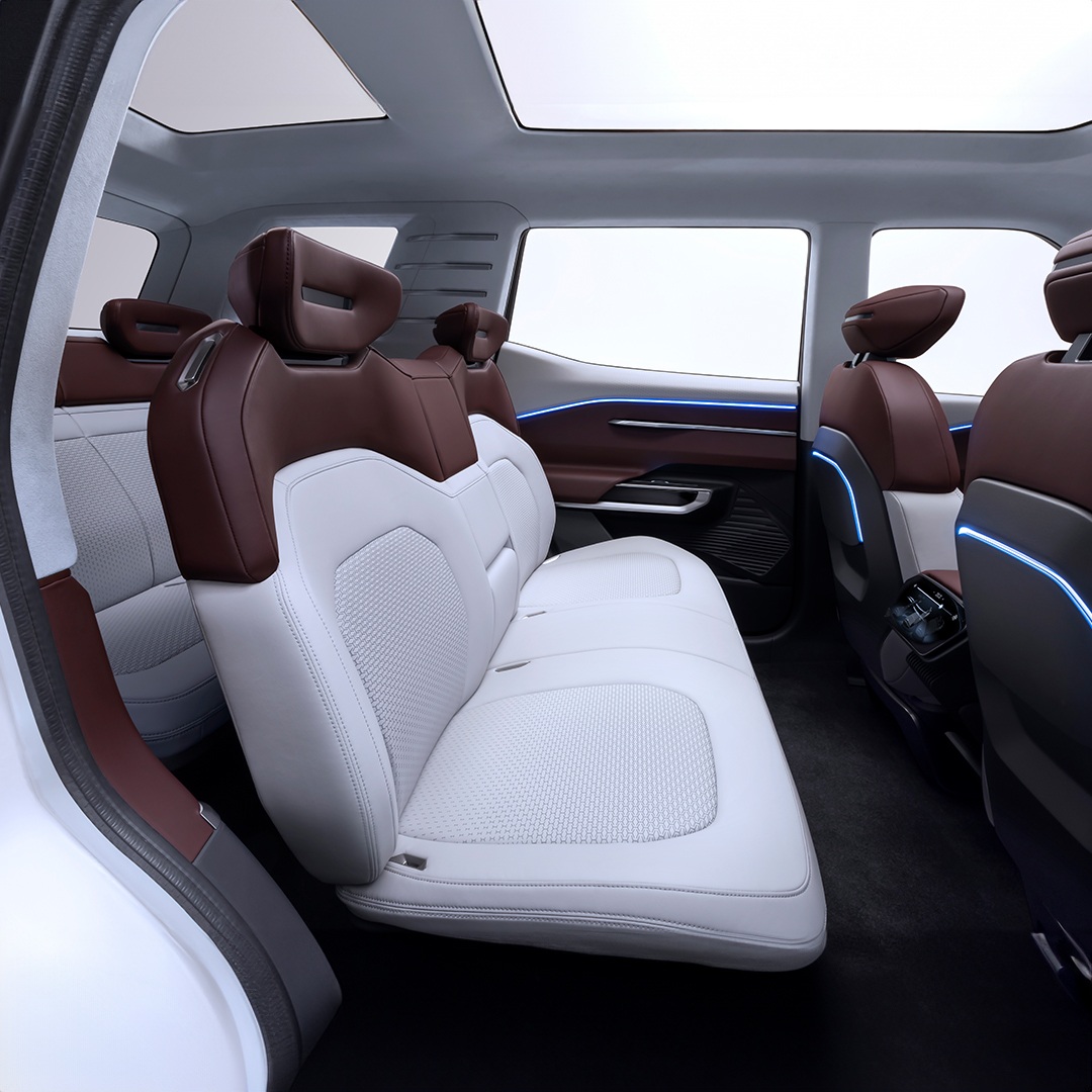 Mitsubishi DST Concept